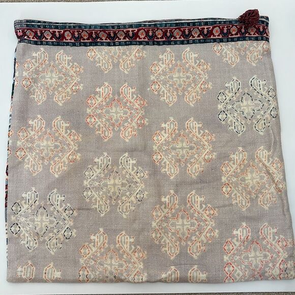 Anthropologie Risa Square Pillow Cover Zippered 20” x 20” - Picture 10 of 11